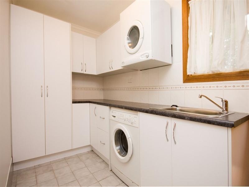 17 Italia Street, Hope Valley SA 5090