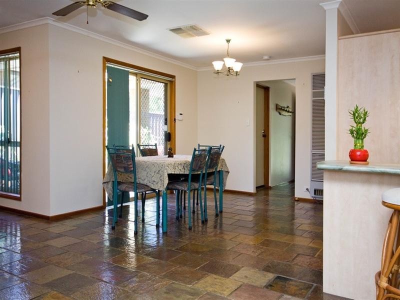 2 Shackleton Court, Greenwith SA 5125