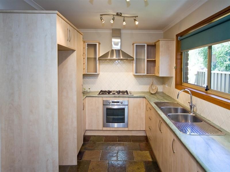 2 Shackleton Court, Greenwith SA 5125