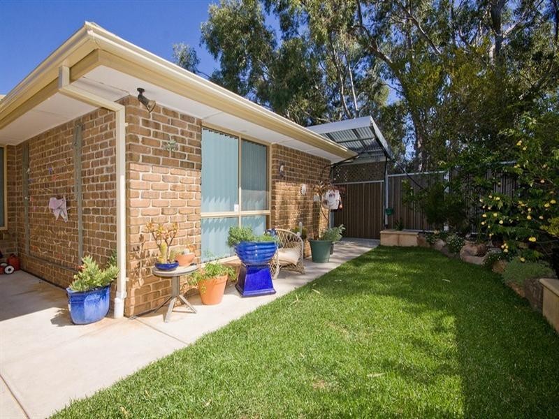 2 Shackleton Court, Greenwith SA 5125