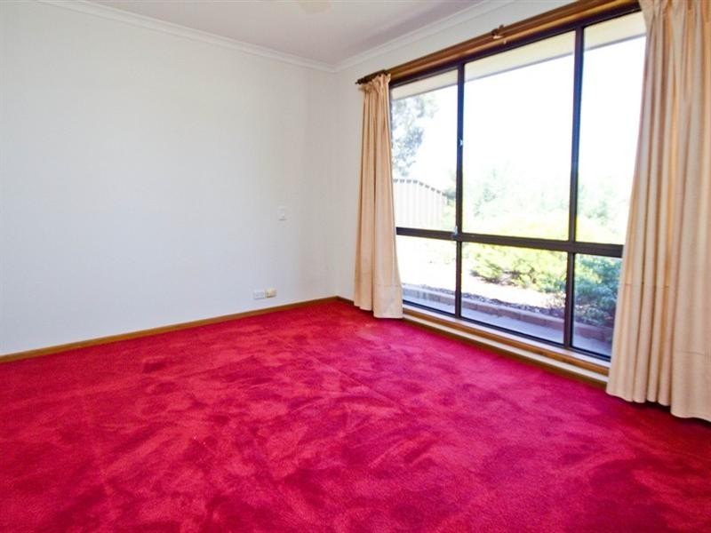 8 Redford Court, Paralowie SA 5108