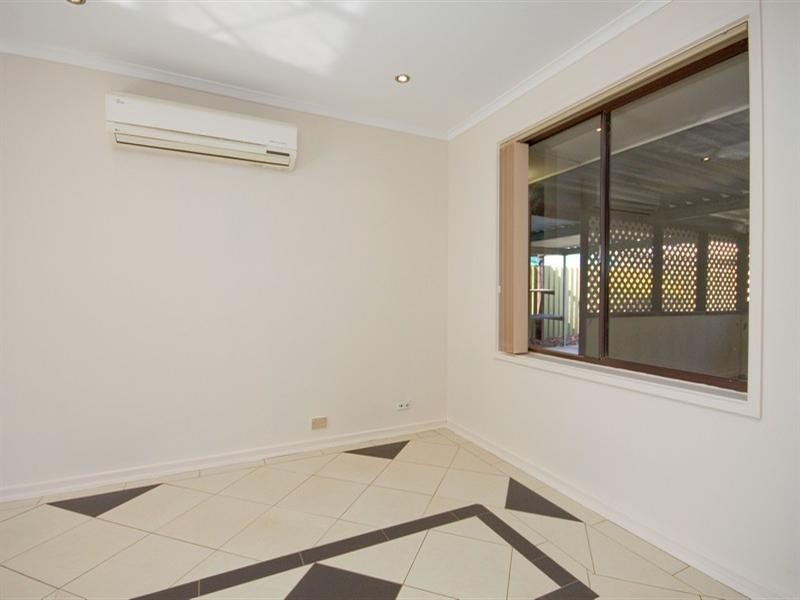 1 Bartlett Avenue, Paralowie SA 5108