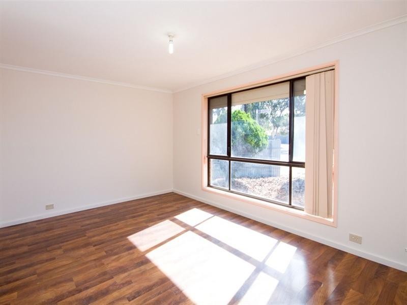 1 Bartlett Avenue, Paralowie SA 5108