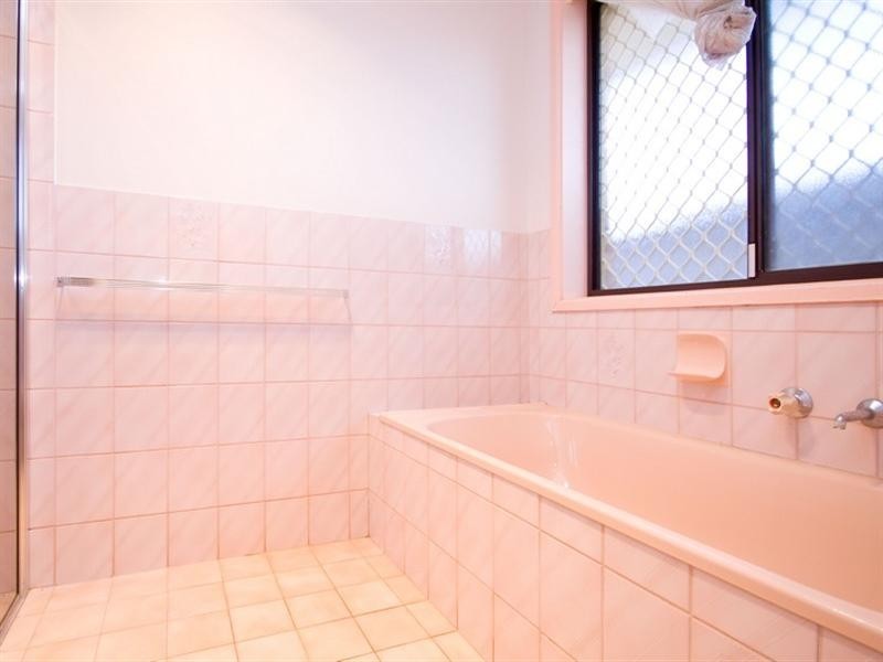 1 Bartlett Avenue, Paralowie SA 5108