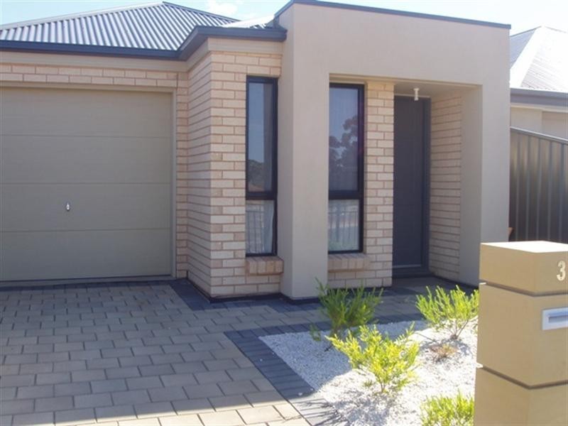 36 Centenary Circuit, Andrews Farm SA 5114
