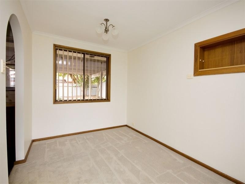 4 Iveleary Avenue, Salisbury East SA 5109