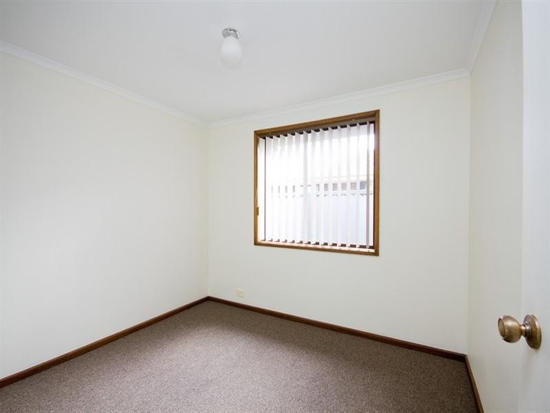 4 Iveleary Avenue, Salisbury East SA 5109