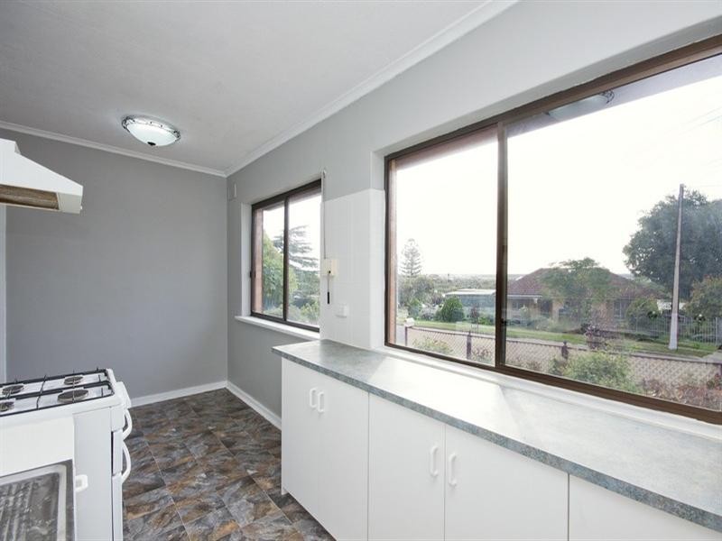 29 Cynthia Street, Para Hills SA 5096