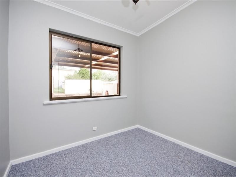 29 Cynthia Street, Para Hills SA 5096