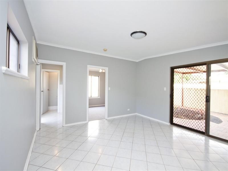 29 Cynthia Street, Para Hills SA 5096