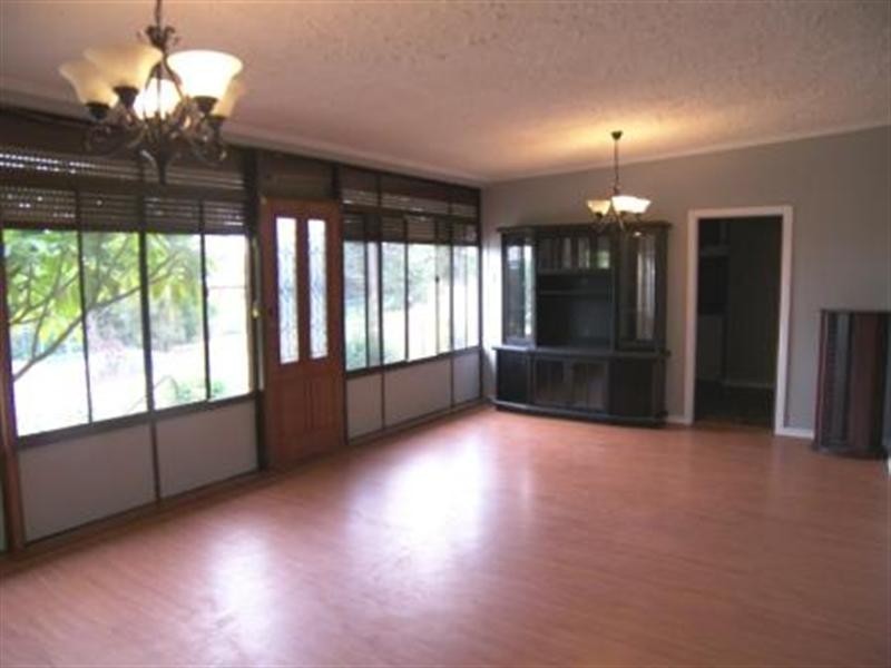 29 Cynthia Street, Para Hills SA 5096