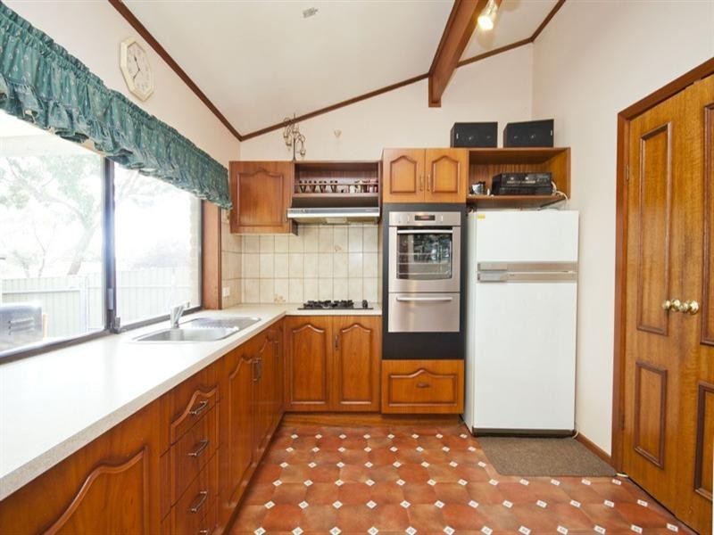 4 Kareda Court, Hillbank SA 5112