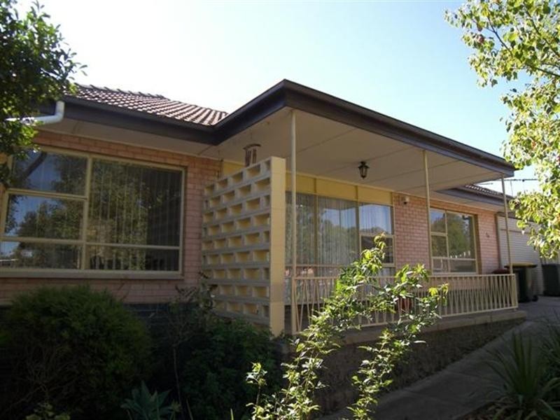 24 Williamson Road, Para Hills SA 5096