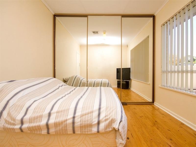 24 Williamson Road, Para Hills SA 5096