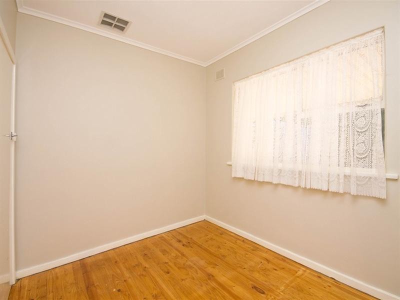 24 Williamson Road, Para Hills SA 5096