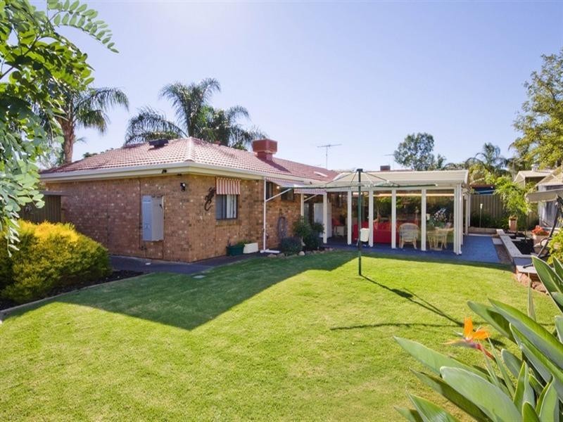 16 St Ives Court, Blakeview SA 5114
