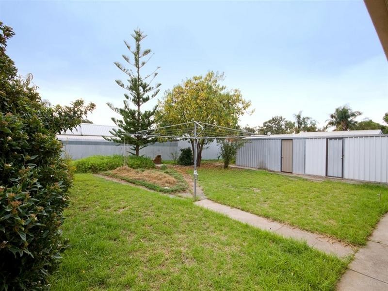 42 Piper Street, Parafield Gardens SA 5107
