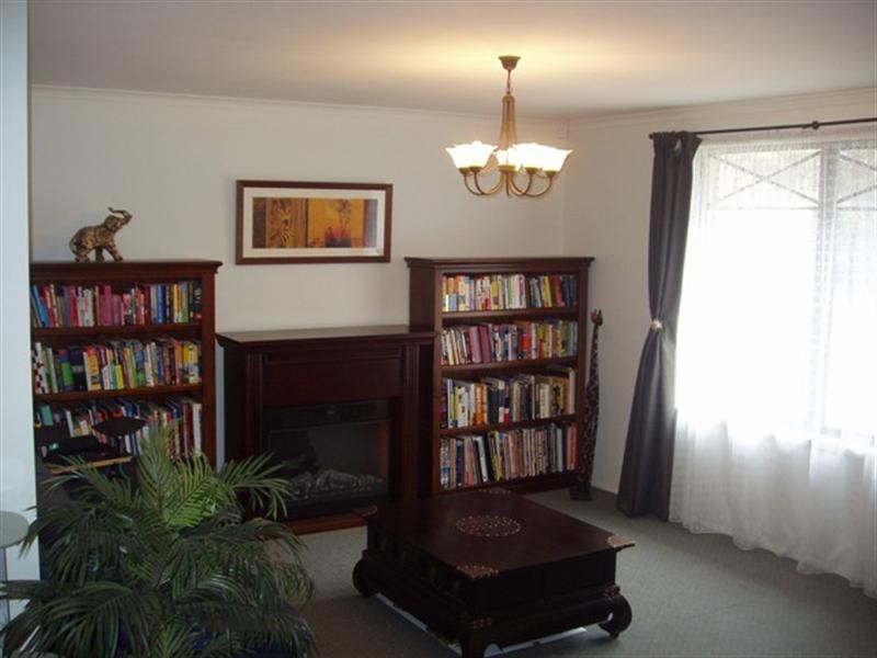 303 Hancock Road, Fairview Park SA 5126