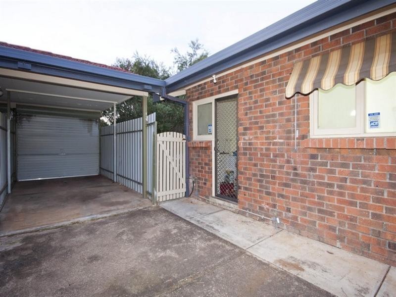 8/4 Douglas Avenue, Salisbury SA 5108
