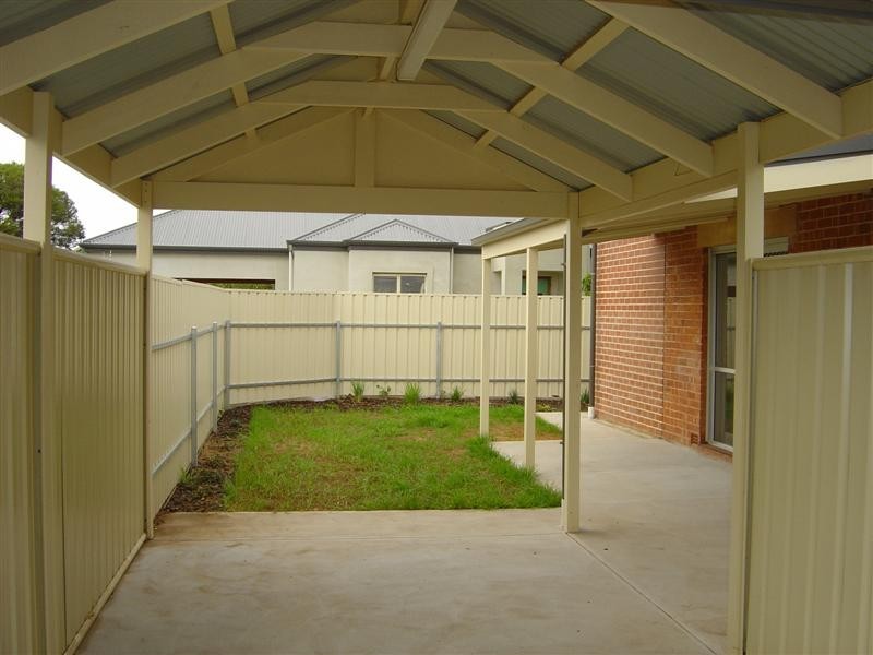 363 Tapleys Hill Road, Seaton SA 5023