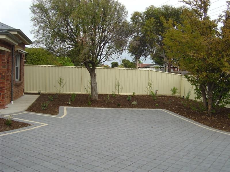 363 Tapleys Hill Road, Seaton SA 5023