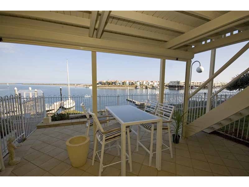 27 Falie Drive, North Haven SA 5018