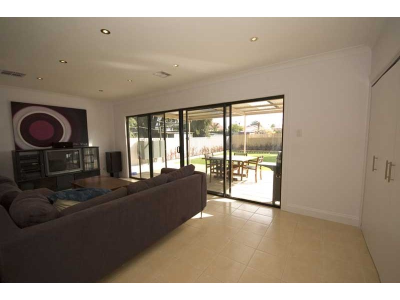 45 Melbourne Place, Alberton SA 5014