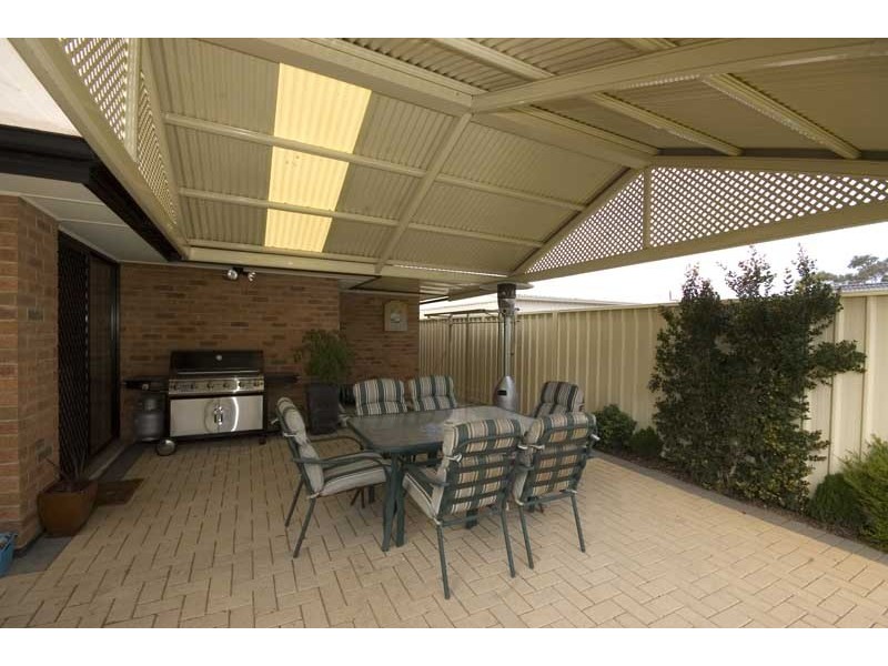 16A Stevens Street, Seaton SA 5023