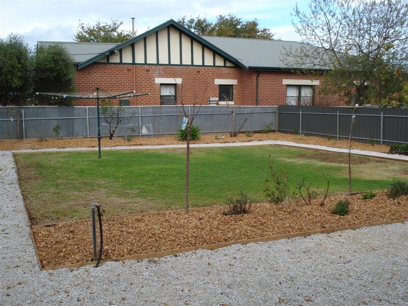 61 The Grove, Lower Mitcham SA 5062