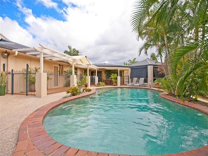 11 Keel Street, Birkdale QLD 4159