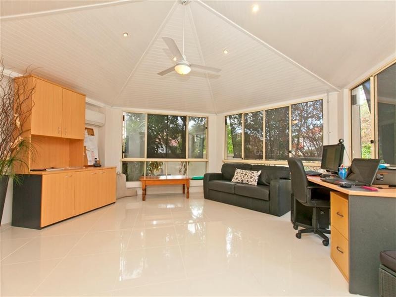 11 Keel Street, Birkdale QLD 4159