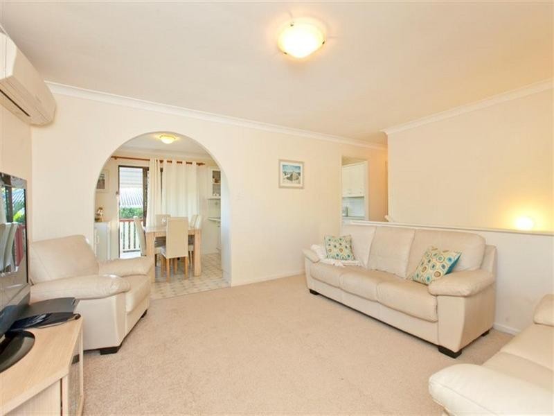 5 ERIN Street, Capalaba QLD 4157