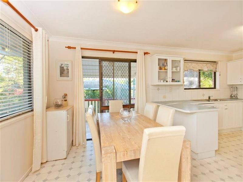 5 ERIN Street, Capalaba QLD 4157