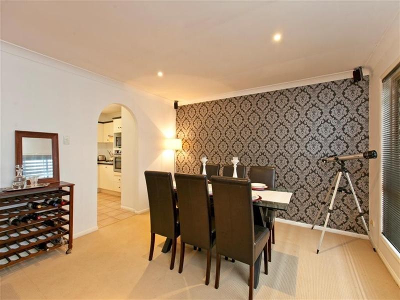 10 Montgomery Drive, Wellington Point QLD 4160