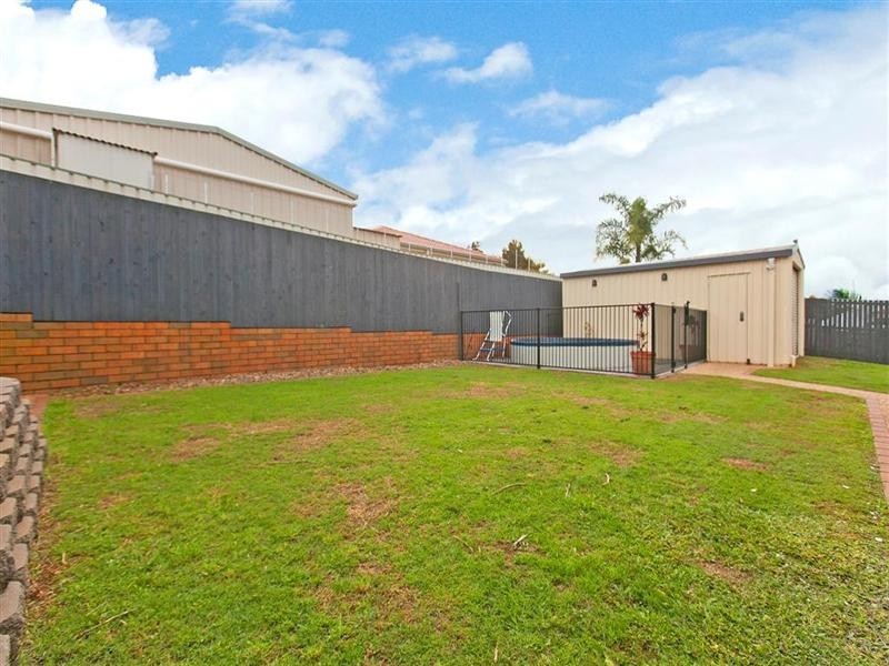 10 Montgomery Drive, Wellington Point QLD 4160