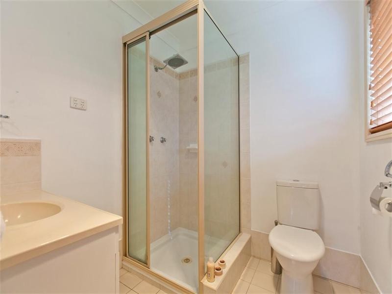 10 Montgomery Drive, Wellington Point QLD 4160