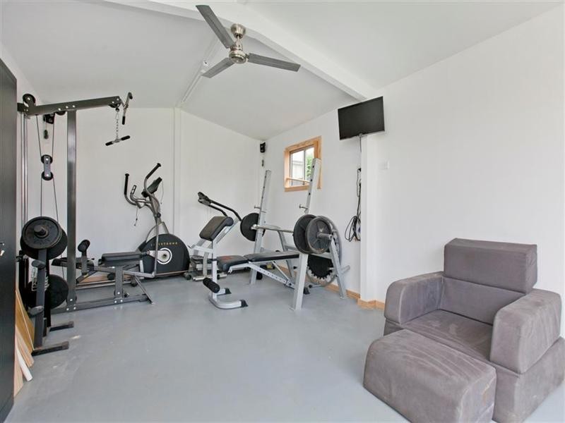 10 Montgomery Drive, Wellington Point QLD 4160