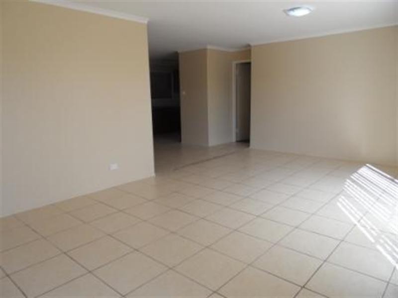 2 ALPINIA Street, Alexandra Hills QLD 4161