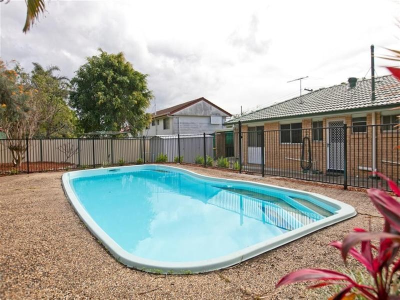 16 Oaklands Street, Alexandra Hills QLD 4161