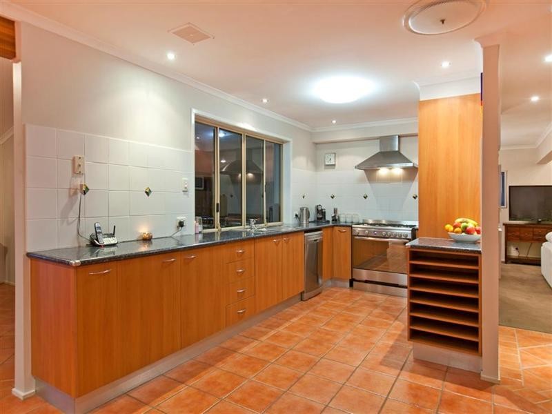 11 Mako Avenue, Birkdale QLD 4159