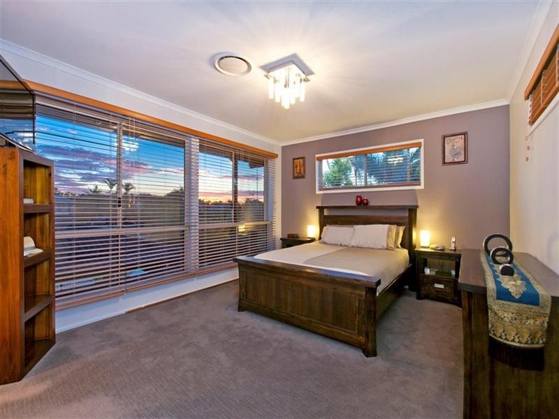 11 Mako Avenue, Birkdale QLD 4159