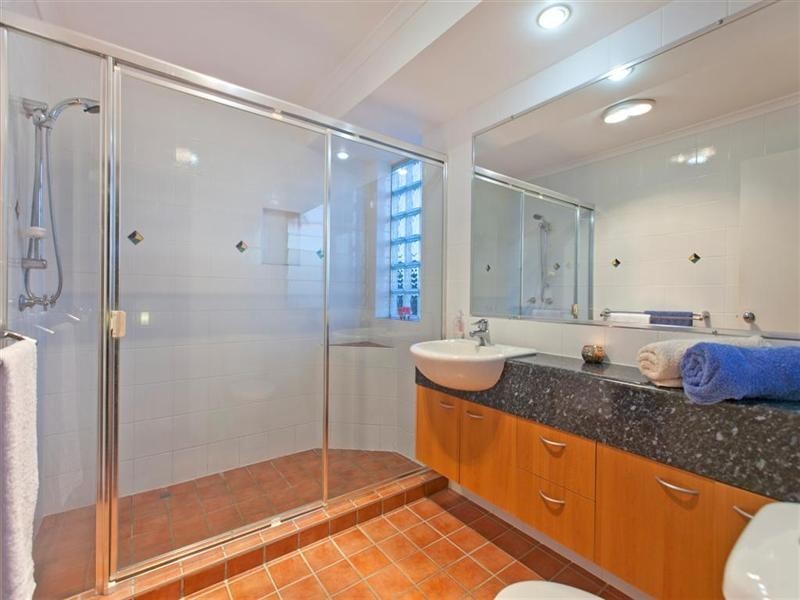 11 Mako Avenue, Birkdale QLD 4159