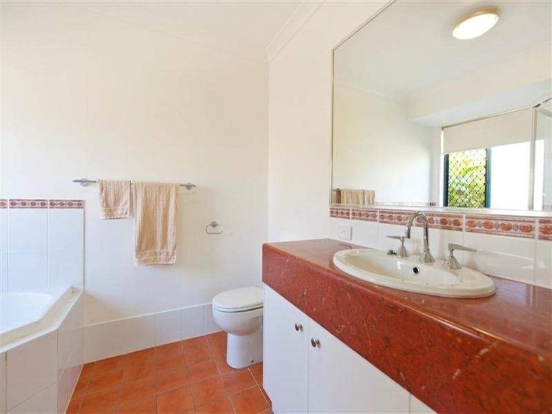 3 SCHONROCK Street, Wellington Point QLD 4160