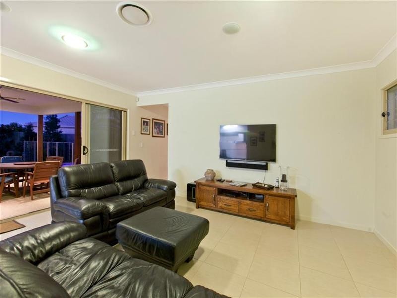 13 Liner Street, Wellington Point QLD 4160