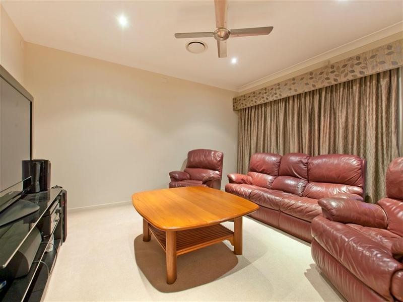 13 Liner Street, Wellington Point QLD 4160