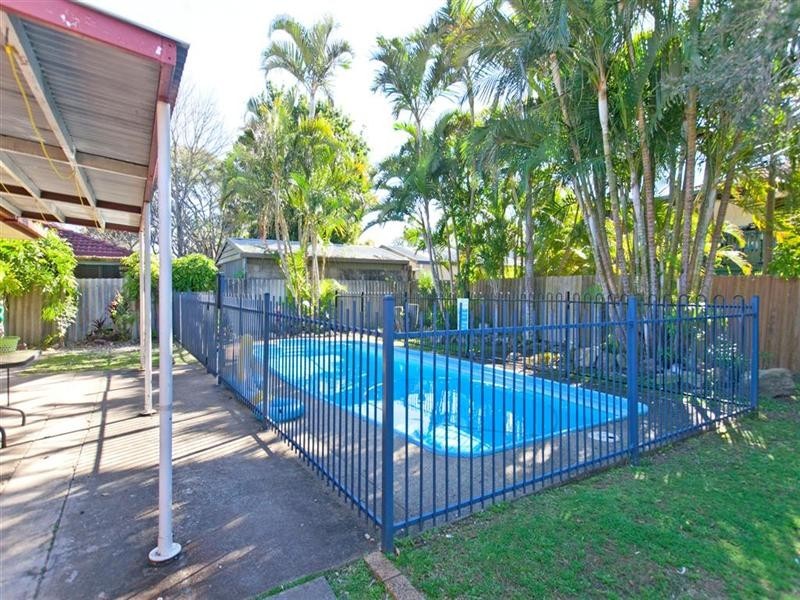 9 Moana Crescent, Birkdale QLD 4159