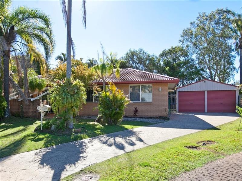 9 Moana Crescent, Birkdale QLD 4159