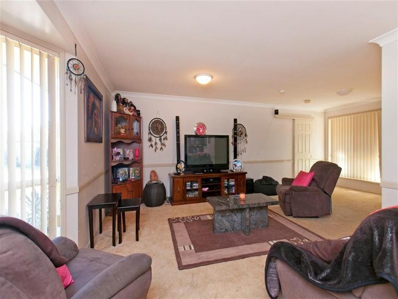 10 Lynch Crescent, Birkdale QLD 4159