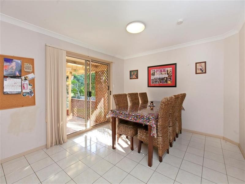 10 Lynch Crescent, Birkdale QLD 4159