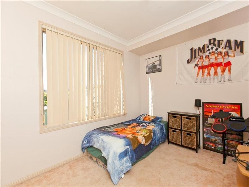 10 Lynch Crescent, Birkdale QLD 4159